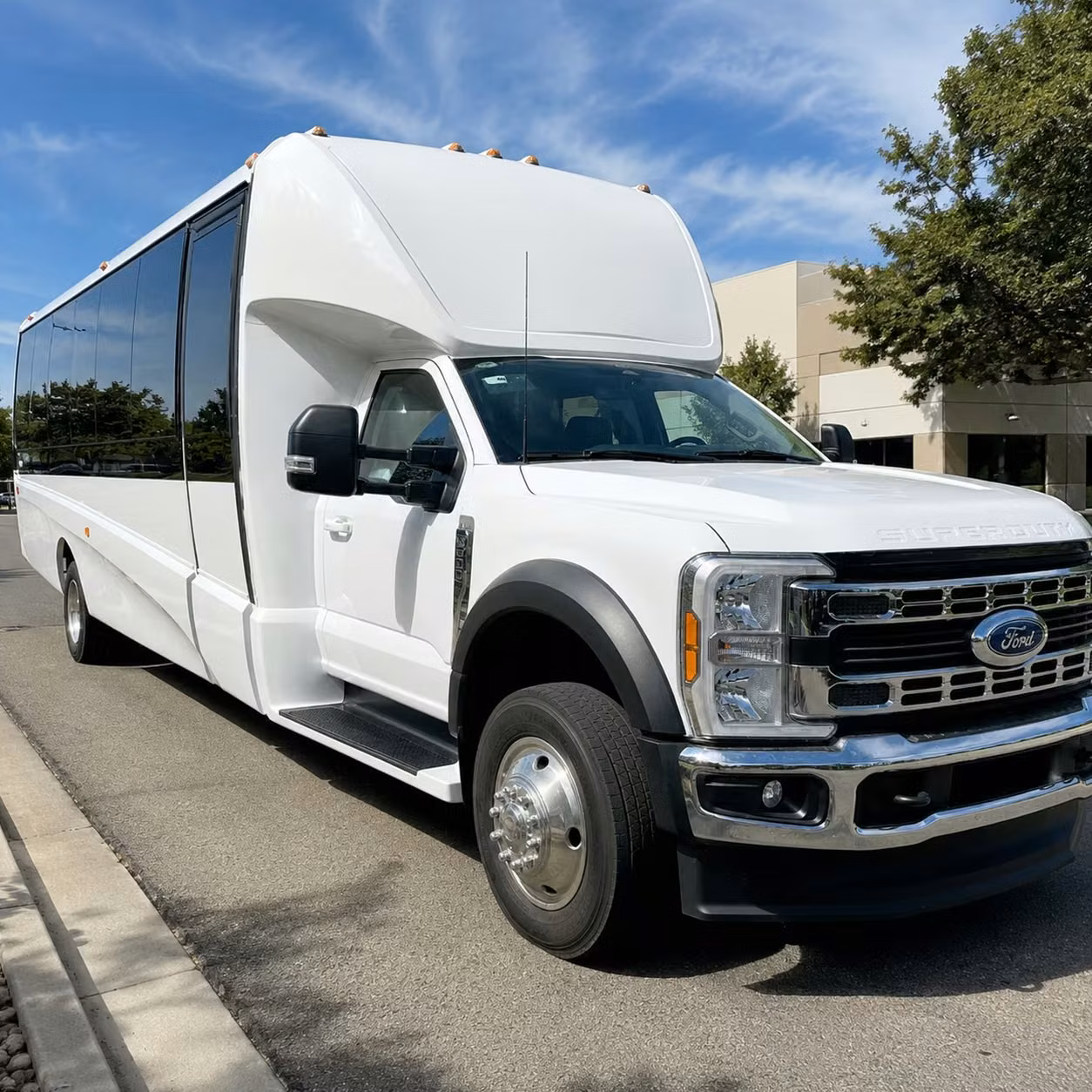 minibus rentals in scranton give smaller prom groups a private premium ride